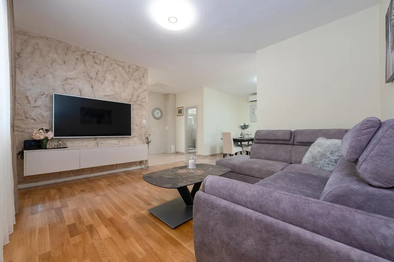Villa New Life Zadar Sukosan Croatia