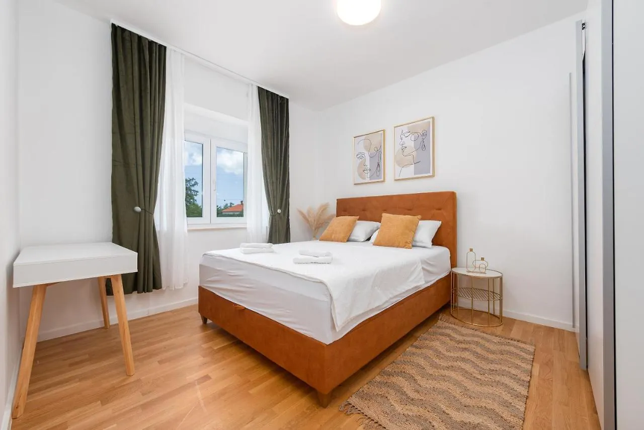 Villa New Life Zadar Sukosan 0*,  Croatia